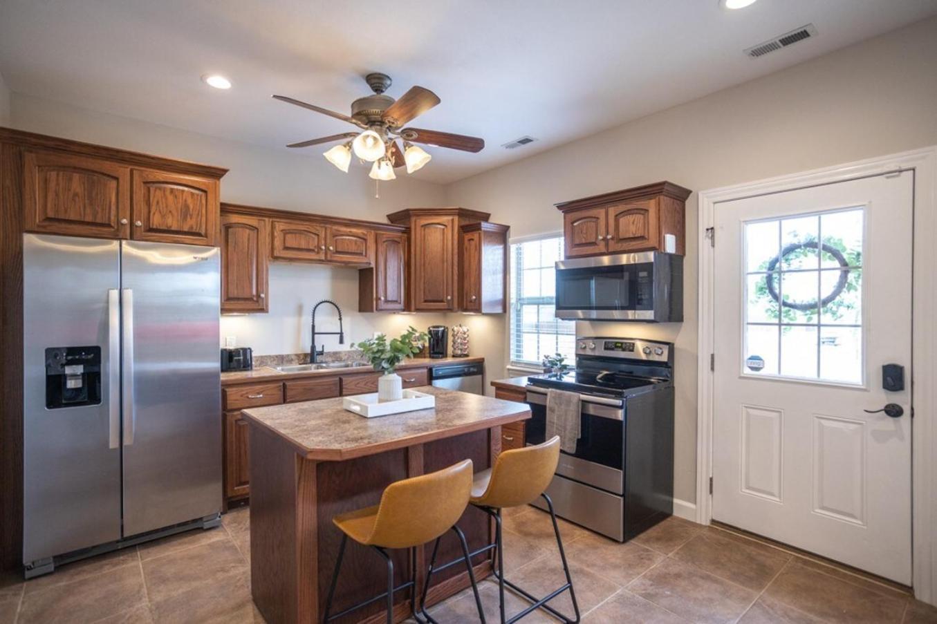 Tiny Home With Hot Tub Near Ft Leonard Wood! Waynesville Zewnętrze zdjęcie