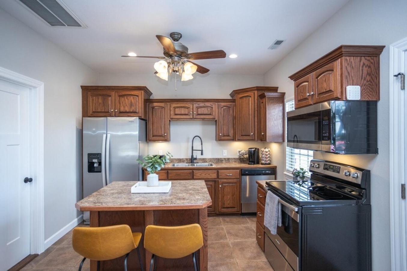 Tiny Home With Hot Tub Near Ft Leonard Wood! Waynesville Zewnętrze zdjęcie